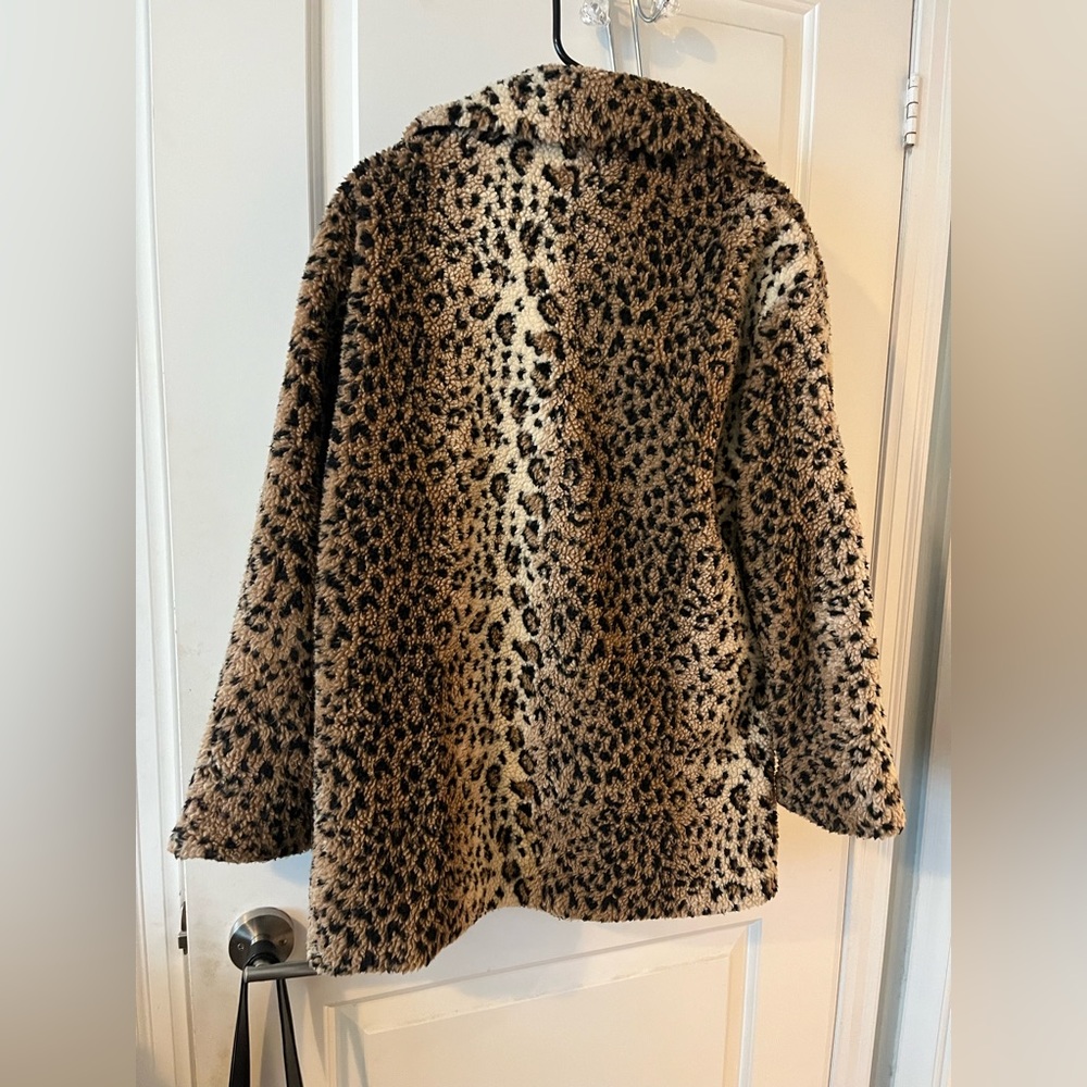 Brixton leopard Sherpa jacket, size M - Picture 3 of 3
